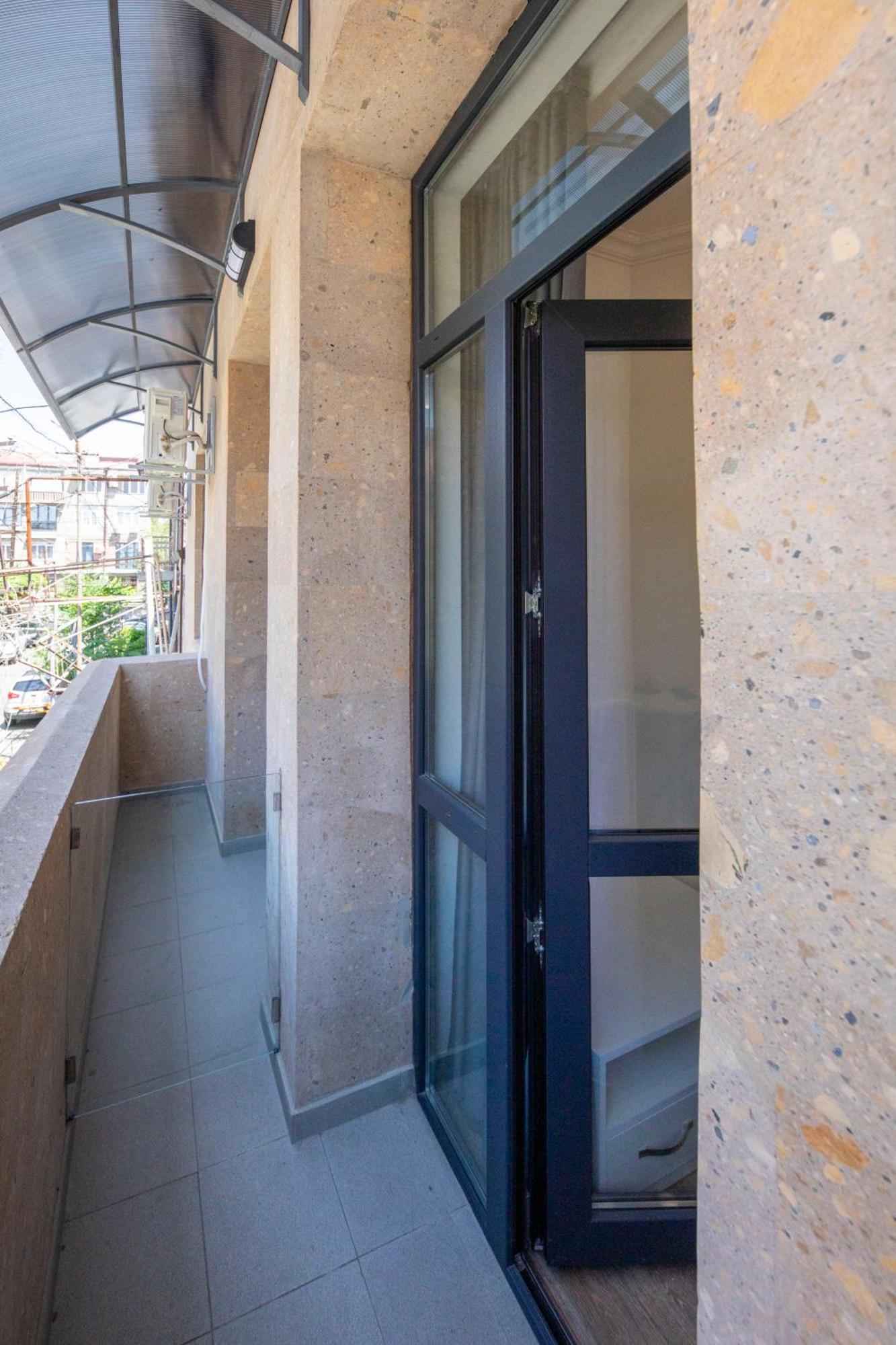 Maison Heritage Hotel Erévan Extérieur photo